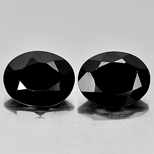 Genuine 100% Natural Black Spinel 1.82ct 9.1x7.1mm Opaque Thailand