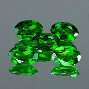 Genuine 100% Natural CHROME DIOPSIDE .83ct 7.0 x 5.0 x 3.3mm Oval