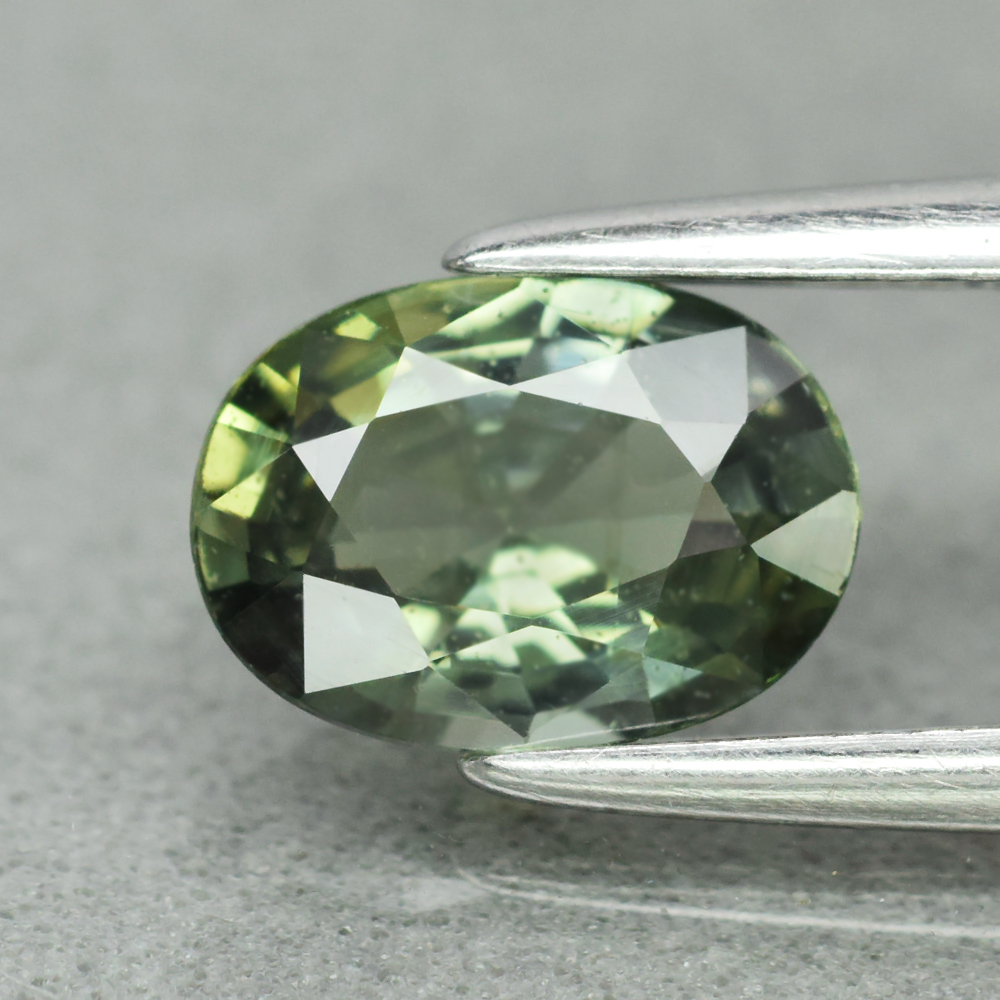 Genuine 100% Natural Green Sapphire .80ct 6.8 x 5.0mm Oval SI1 Clarity