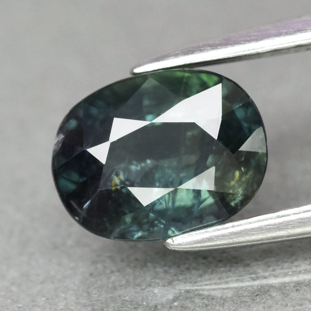 Genuine 100% Natural Green Sapphire 1.53ct 7.5 x 5.7mm Oval SI1 Clarity