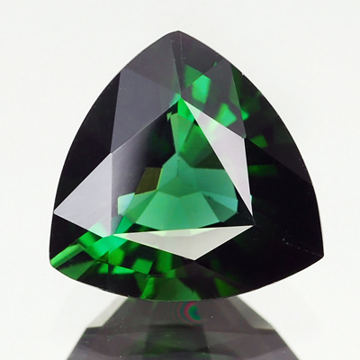 Genuine 100% Natural GREEN TOURMALINE 2.83ct 9.5 x 9.2 x 5.5mm Trillion