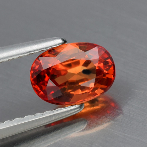 Genuine ORANGE SAPPHIRE 1.16ct 6.8 x 4.7 x 3.7mm VS2 Oval