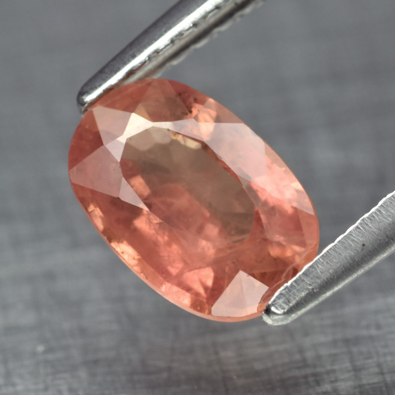 Genuine Padparadsha Sapphire 1.37ct 8.0x5.3x3.2mm SI1 Thailand