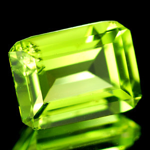 Genuine 100% Natural Peridot 1.58ct 7.7 x 6.0 x 3.7mm IF