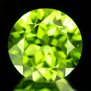 Genuine 100% Natural Peridot 2.29ct 8.0 x 8.0 x 5.4mm China VS1