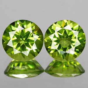 Genuine 100% Natural PERIDOT 2.74cts 7.0 x 7.0 x 4.4mm Round Pair