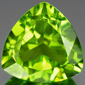 Genuine 100% Natural PERIDOT 3.35ct 10.0 x 9.8 x 5.4mm Trilliant