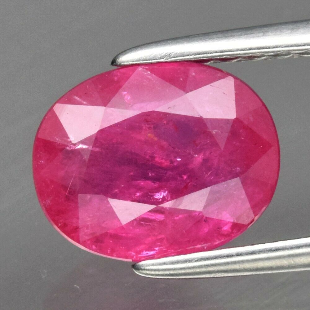 Genuine Pink Sapphire 1.62ct 7.8 x 6.3mm Oval SI1 Clarity