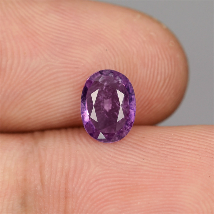 Genuine Purple Sapphire 1.31ct 8.2x6.2x2.5mm SI1 Madagascar 
