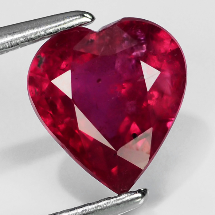 Genuine Ruby 1.48ct 7.2 x 6.5mm Heart SI2 Clarity