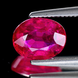 Genuine Ruby 1.53ct 7.9 x 6.0 x 3.6mm SI