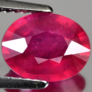 Genuine RUBY 2.20ct 9.1 x 7.2 x 3.9mm Oval