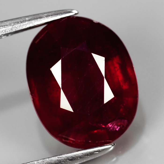 Genuine Ruby 4.01ct 10.0 x 8.0mm Oval SI2 Clarity