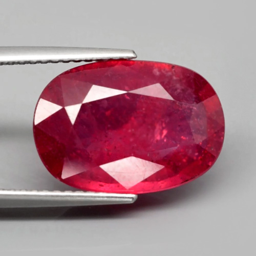 Genuine Ruby 7.73ct 15.0 x 13.0mm Oval SI2 Clarity Mozambique