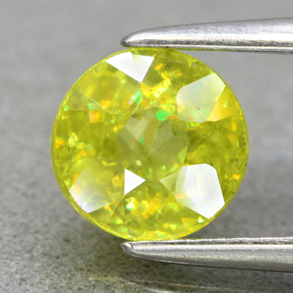 Genuine 100% Natural Sphene 0.96ct 6.0 x 6.0mm Round Cut SI1 Clarity