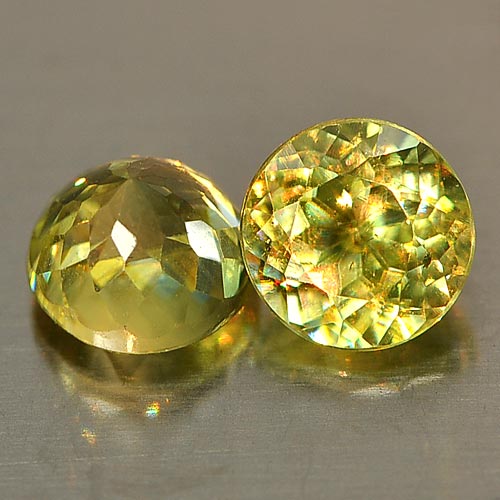 Genuine 100% Natural (2) Sphene 1.16ct 5.0x5.0mm VS1 Madagascar