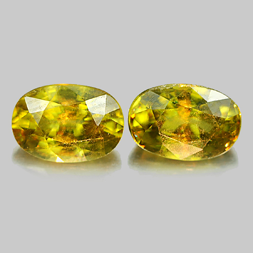 Genuine 100% Natural (2) Sphene 0.84ct 6.7x4.6x3.5mm VS1 Madagascar