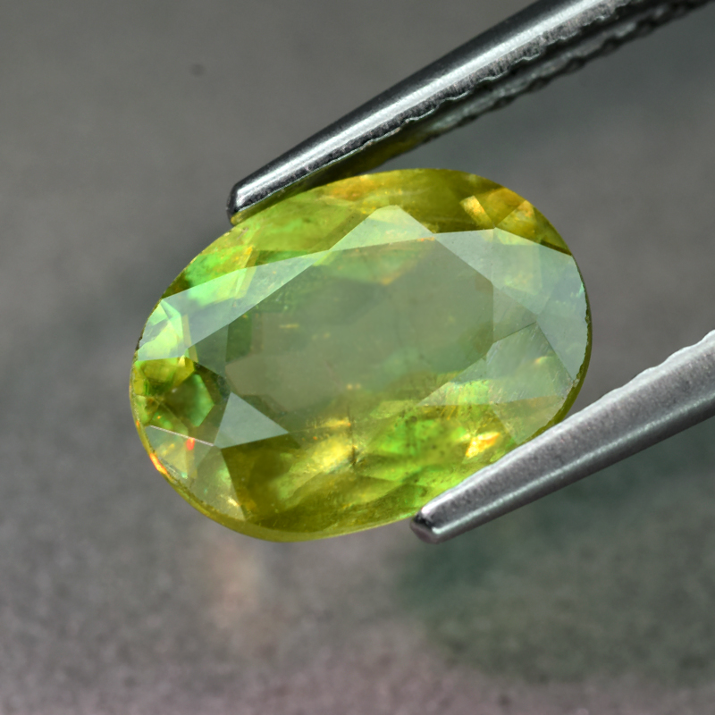 Genuine 100% Natural Sphene 2.24ct 9.5x7.5x3.8mm SI1 Madagascar