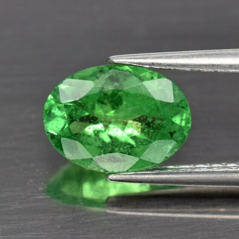 Genuine 100% Natural Tsavorite Garnet 1.12ct 7.7 x 5.7mm Oval SI2 Clarity