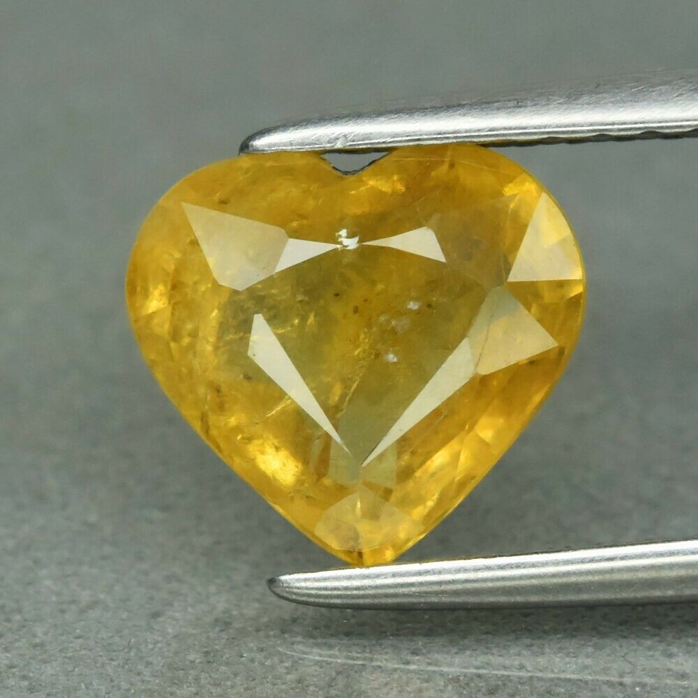 Genuine Yellow Sapphire 1.86ct 8.0 x 7.5mm Heart Cut SI1 Clarity