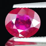 Genuine Ruby 3.11ct 8.2 x 5.8 x 3.4mm VS1